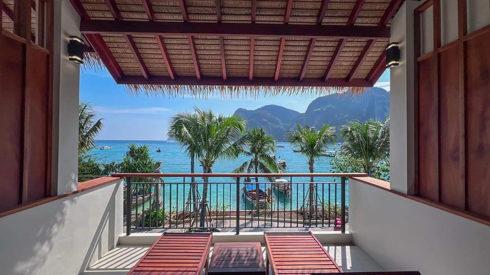 Phi Phi At Pier Hotel