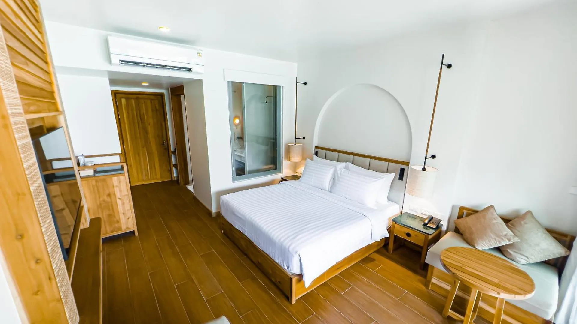 Phi Phi At Pier Hotel