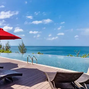 Üdülőközpont Resort, Leam Tong