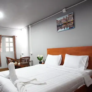 Aladdin Islas Phi Phi