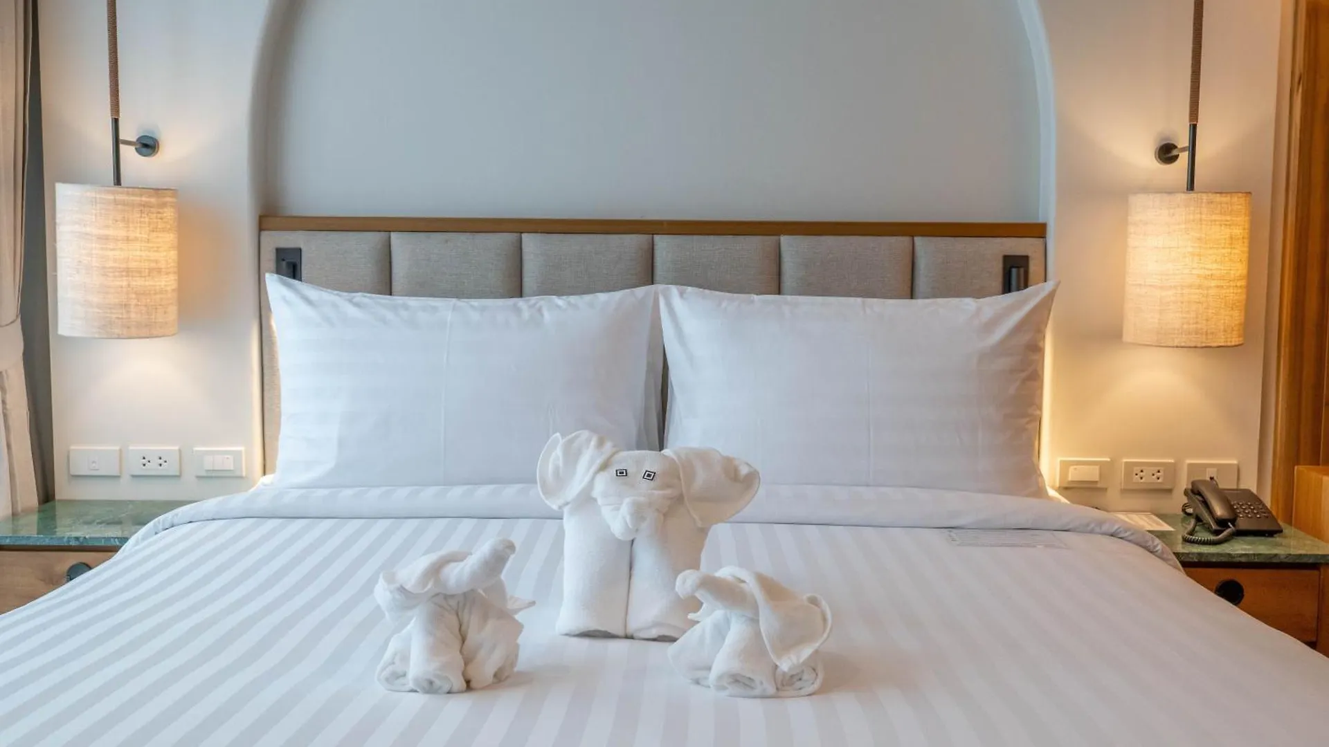 ****  Phi Phi At Pier Hotel Thailand