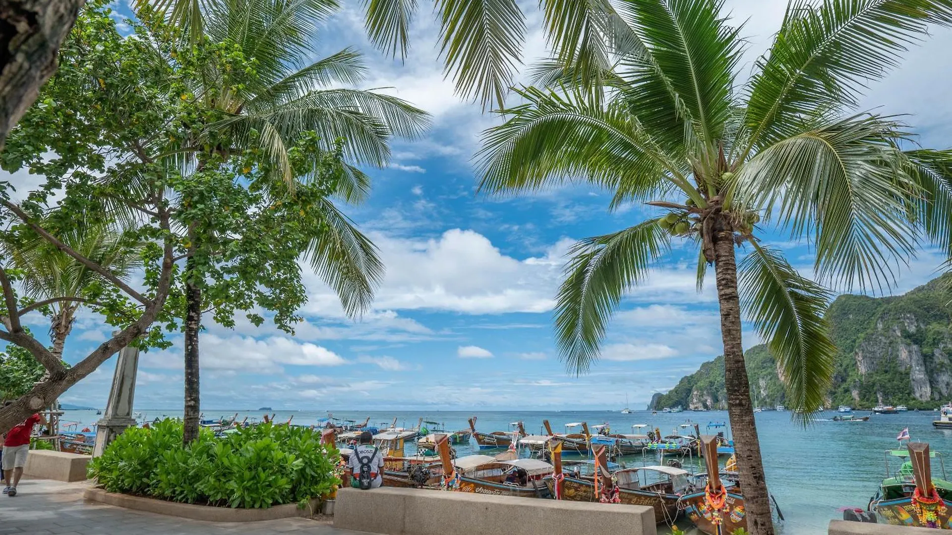 Phi Phi At Pier Hotel