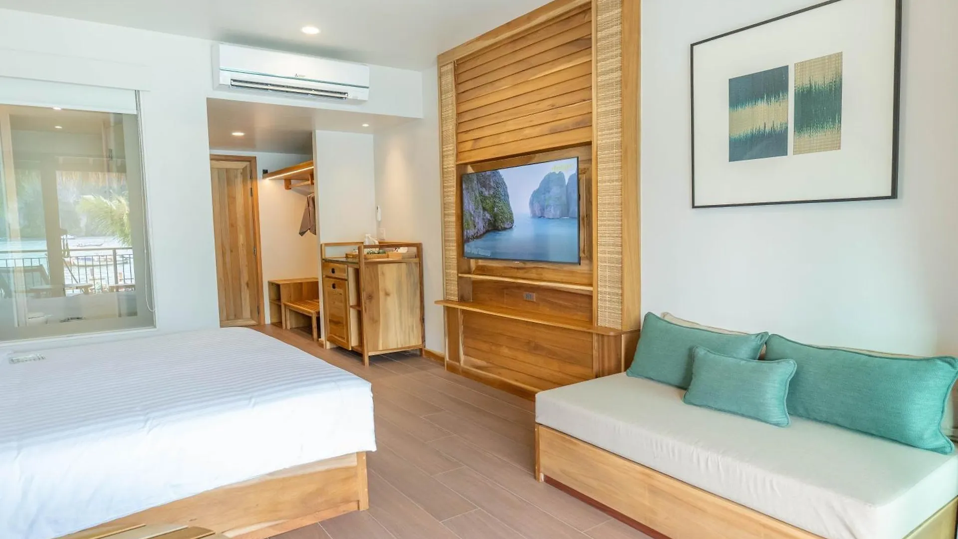 ****  Phi Phi At Pier Hotel Thaiföld