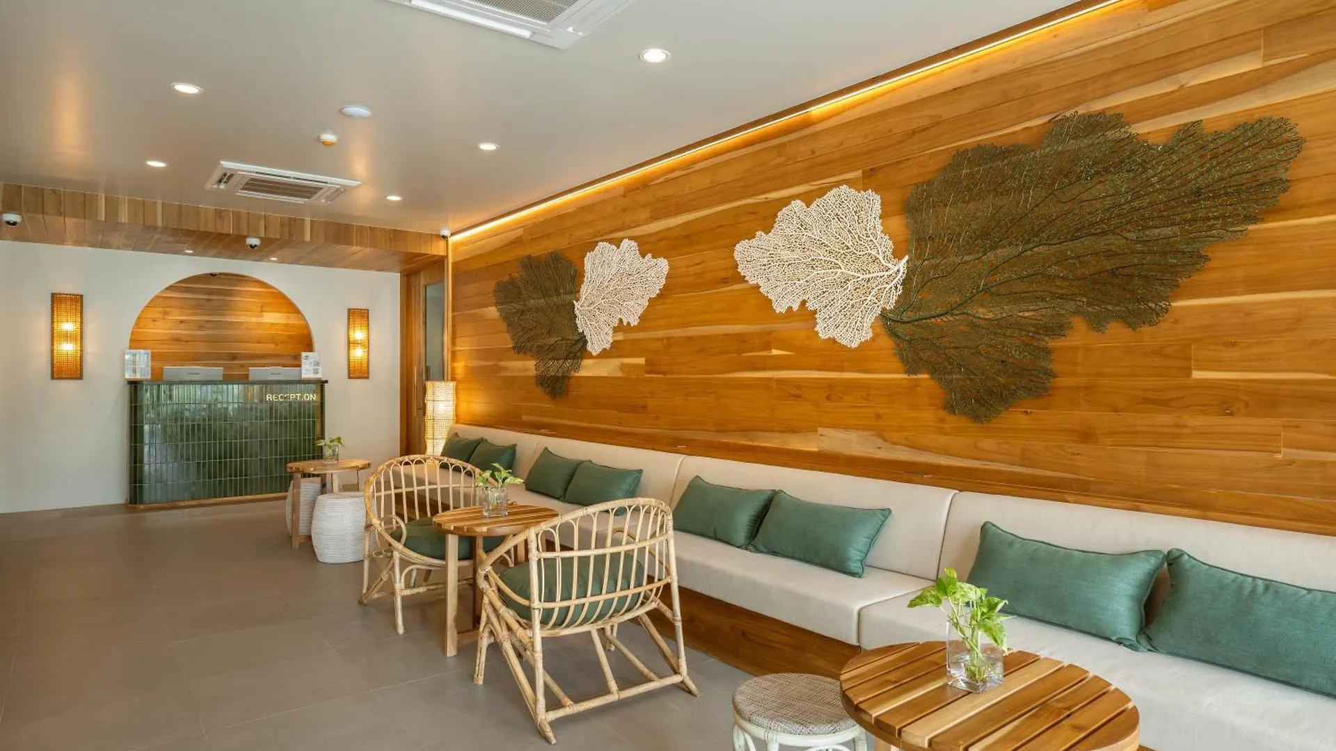 Hotel Phi Phi At Pier